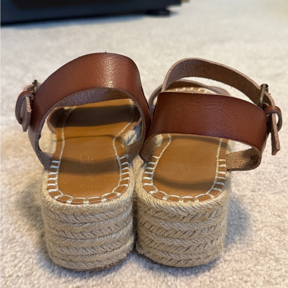 Universal Thread brown platform espadrille wedge sandal, size 8 - Picture 3 of 7